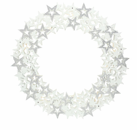 Ghirlanda di stelle in legno bianco con led e decorato con glitter argento. Dimensioni: ø 45 cm x 4 cm Funzionamento a batteria (3 x stilo AA 1,5V incluse). In negozio e online su tuttochic.it