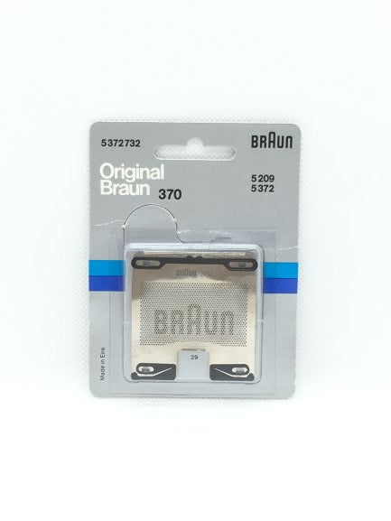 Lamina di ricambio 370 per rasoi Braun vintage.Adatta ai seguenti modelli: Braun Standard Braun Compact/S Braun Syncron/S, Deluxe, Standard Braun Sixtant 2002, S/4004. In negozio e online su tuttochic.it