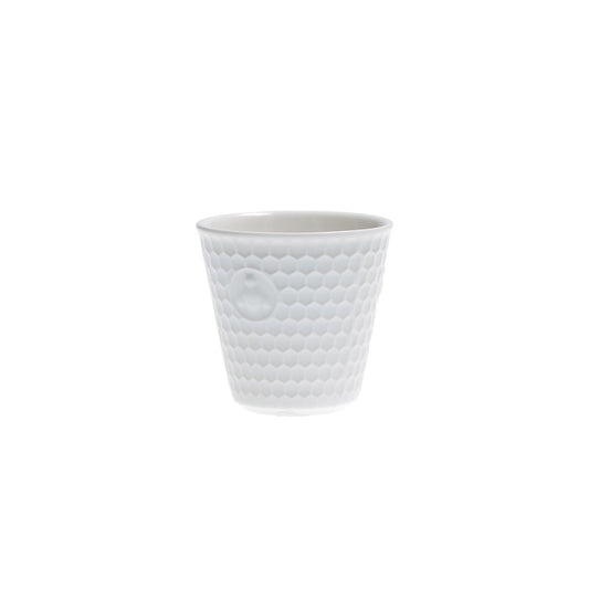 Set di 6 bicchierini da caffè in porcellana bianca. Dimensioni:&nbsp;75 cc, h5,5 cm, Ø 6 Lavabile in lavastoviglie Utilizzabile in microonde Utilizzabile in forno tradizionale 