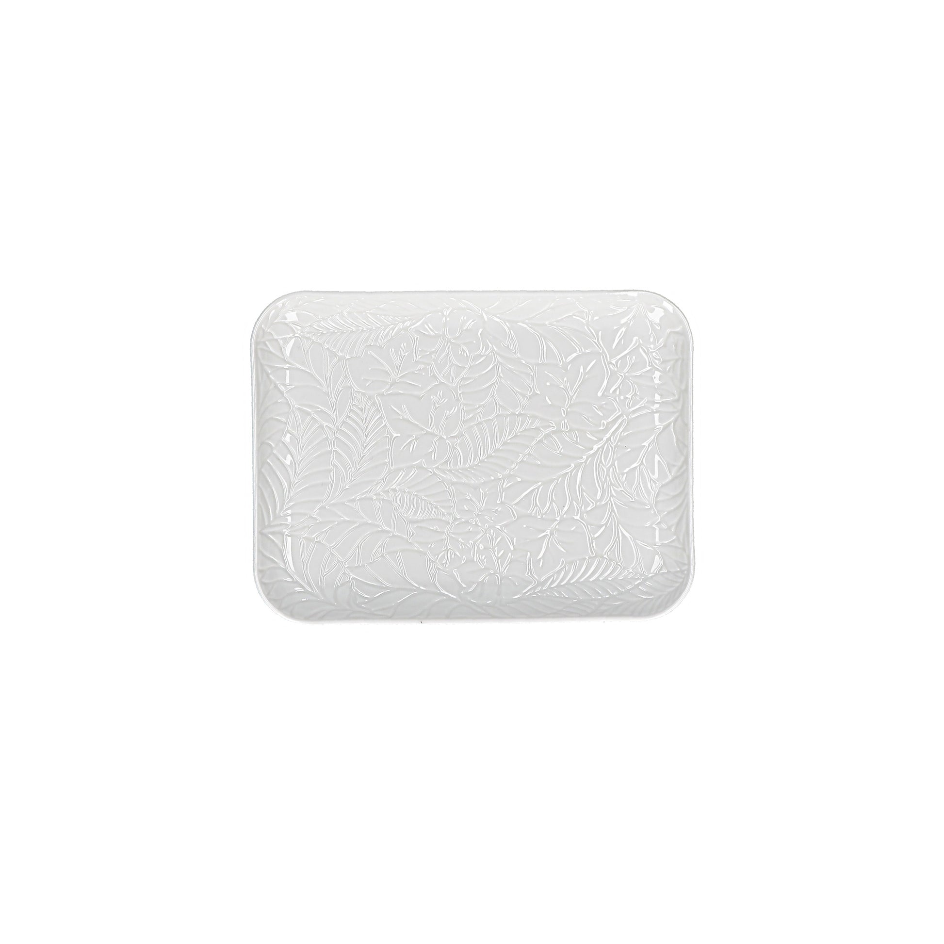 Vassoio in porcellana bianca lavorata. Dimensioni: cm 15 x 20 x h 2. Utilizzabile in forno a microonde Lavabile in lavastoviglie. In negozio e online su tuttochic.it