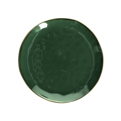 Piatto piano di colore verde bosco della linea Concerto. L’apparecchiatura è bellissima tono su tono o nei diversi abbinamenti di colore. Materiale: Stoneware Dimensioni: Ø 27 cm Lavabile in lavastoviglie Utilizzabile in microonde Non Utilizzabile in forno tradizionale. In negozio e online su tuttochic.it