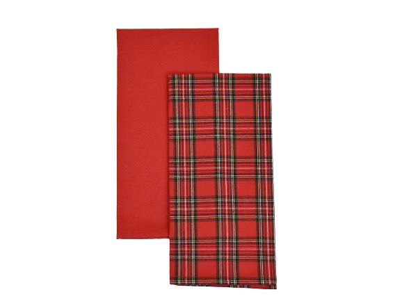 Set di 2 strofinacci da cucina 100% cotone, uno con decoro tartan rosso l'altro in tinta unita sempre di colore rosso. Dimensioni: cm 50 x 70. In negozio e online su tuttochic.it