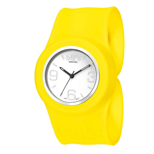 Orologio da polso da 34 mm di diametro, impermeabile e unisex. Questa collezione reinventa l'uso dell'orologio in silicone con chiusura “Slap”. I suoi braccialetti intercambiabili portano a un numero infinito di combinazioni.