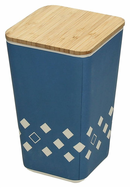 Barattolo ermetico quadrato in fibra di Bambù decorata con tappo in legno Dimensioni: 11X11X18,5H. Per alimenti, lavabile in lavastoviglie. In negozio e online su tuttochic.it